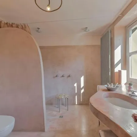 Zeta / Design With Private Pool