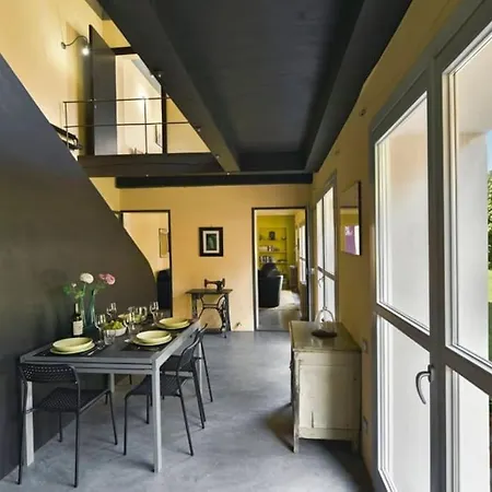 Zeta / Design With Private Pool Villa *
